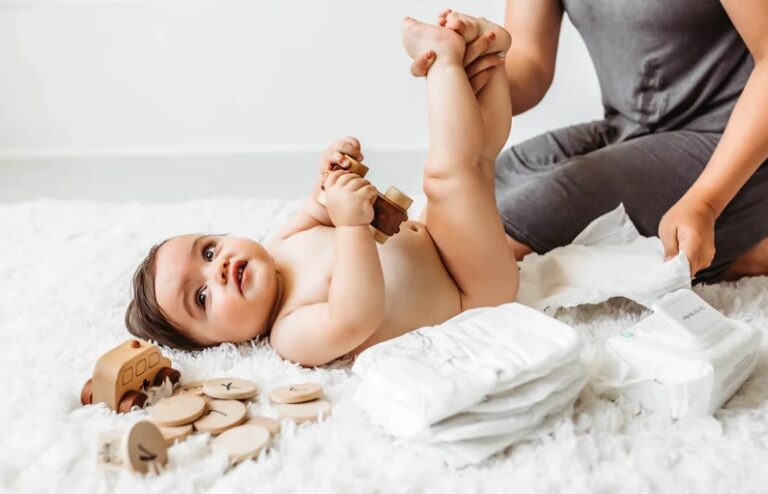 How to Choose Diapers: What to Look for in 2026